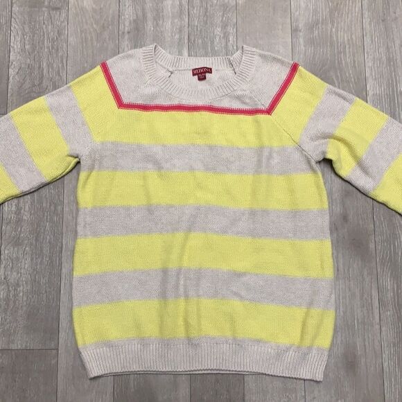 Girls Nwt Merona Crewneck Sweater - Picture 4 of 5